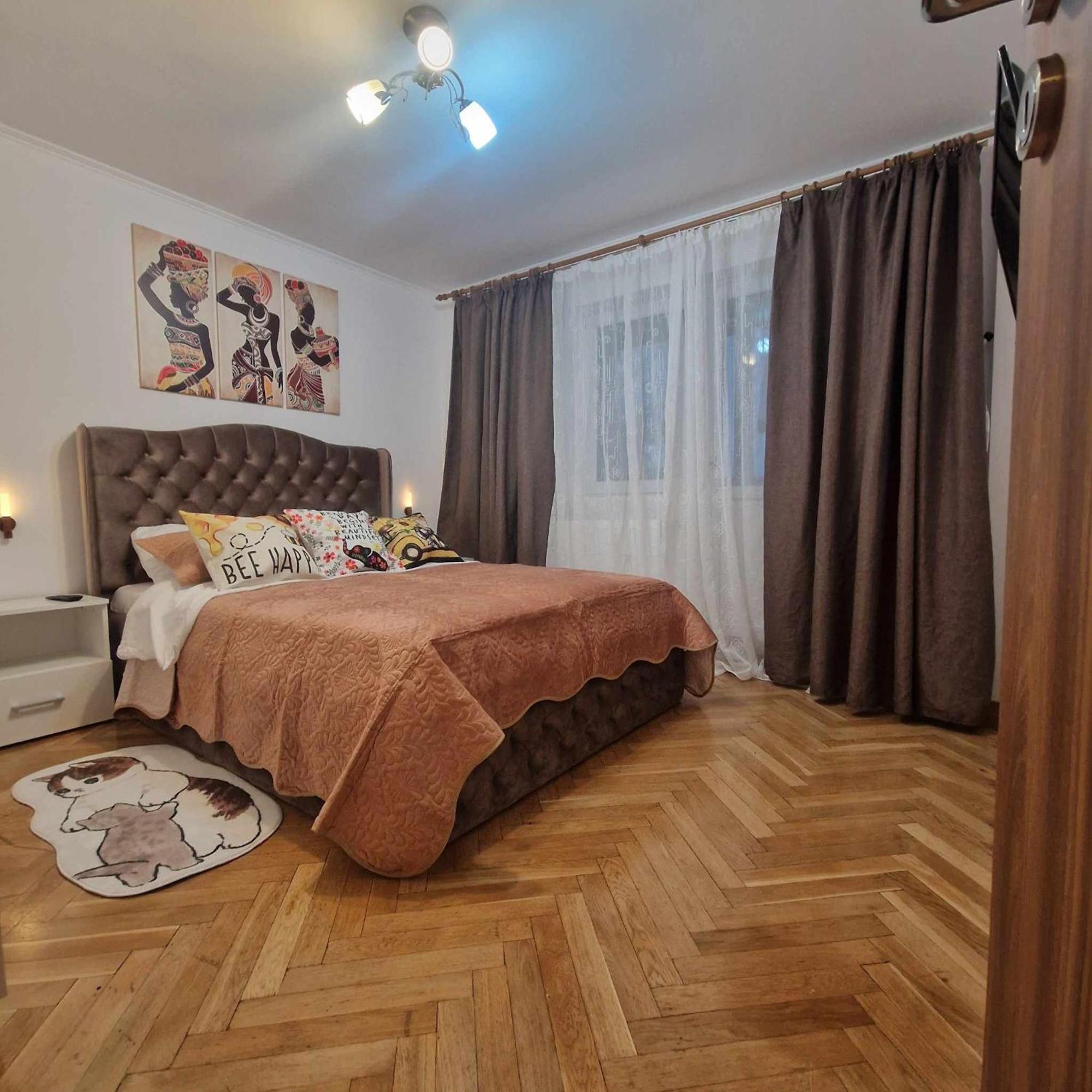 Lovely 2 Bedrooms Flat Cornelia- Central Corabia Extérieur photo