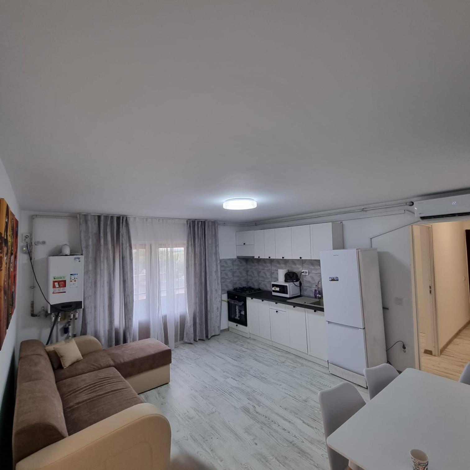 Lovely 2 Bedrooms Flat Cornelia- Central Corabia Extérieur photo